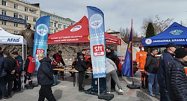 Kayseri’de afet bilinci kazandırmaya yönelik bilgilendirme çalışmaları düzenlendi