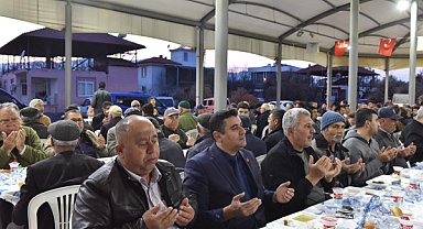 Kepez’in iftar sofraları Başköy ve Gaziler’e kuruldu 