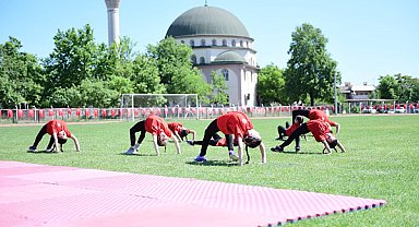 Kestel’de farklı branşlarda spor eğitimleri sürüyor