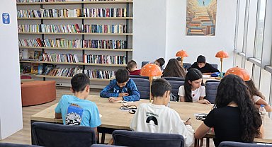 Konak’ın Cumhuriyet Kütüphaneleri bir yılda 5 bin üyeye ulaştı