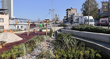 Konak’ta Narin Parkı’na yağmur bahçesi kuruldu