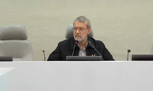 Larijani: İran milleti tehditlerden korkmaz