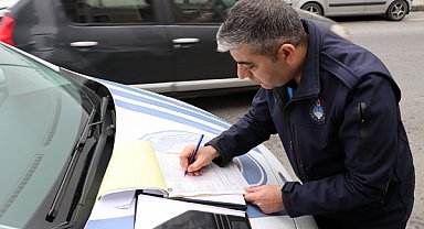 Maltepe'de kaldırım işgallerine yönelik denetim