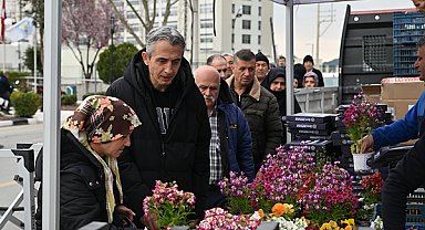 Manisa'da mezarlık ziyaretine destek