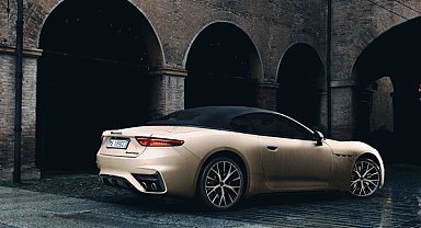 Maserati ikonik modelleriyle Car and Driver 2026 Editors' Choice ödüllerini topladı