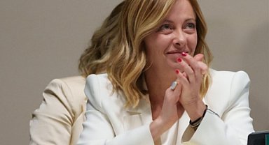 Meloni: Avrupa göçmen geri gönderme kurallarında yeni adımı onayladı