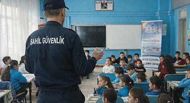Mersin'de Sahil Güvenlik’ten öğrencilere bilgilendirme faaliyeti