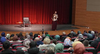 Merve Gülcemal, Düzcelilerle buluştu
