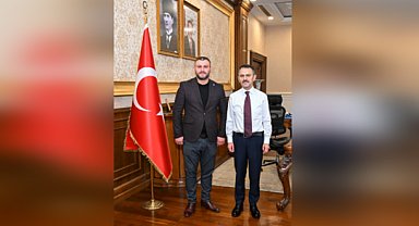 MHP Kocaeli İl Başkan Yardımcısı Özkanlı, Vali Aktaş'ı ziyaret etti