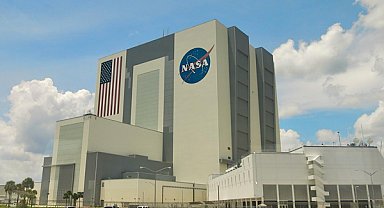 NASA: Artemis 2 için roket ve Orion, fırlatma rampasına ulaştı