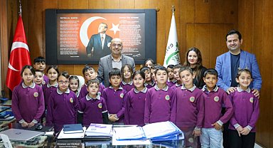 Öğrenciler, Gazipaşa Belediyesi'ni ziyaret etti