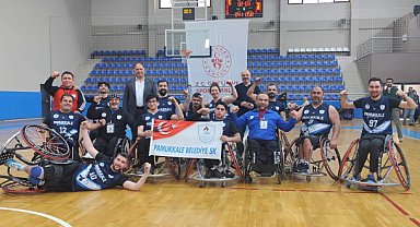 Pamukkale Belediyespor Tekerlekli Sandalye Basketbol Takımı ligin lideri