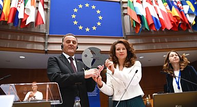 Pawel Adamowicz ödülü Ekrem İmamoğlu’na verildi