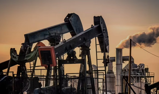 Petrol fiyatlarında jeopolitik risk etkisi sürüyor