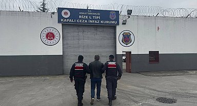 Rize’de hakkında kesinleşmiş cezası bulunan 2 kişi yakalandı