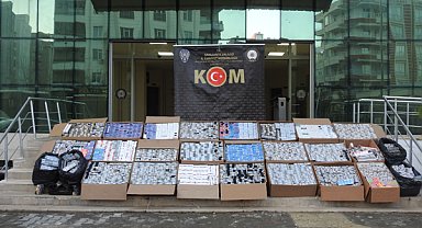 Şanlıurfa'da 30 bin paket kaçak sigara ele geçirildi