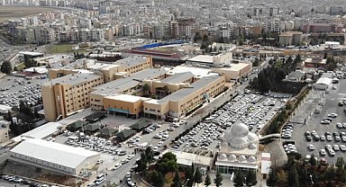 Şanlıurfa’da bir hastaya damarlı kemik nakli yapıldı