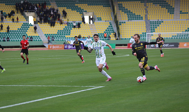 Şanlıurfaspor uzatmalarda puan kazandı