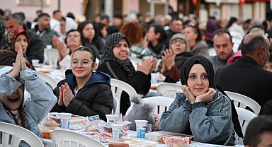 Sarıgöl'de iftar programı gerçekleştirildi