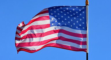 Senatör Cotton: İran, bölgedeki üslerimizi hedef almaya devam edecek