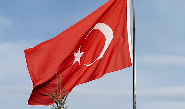 Siyasilerden Katar'da şehit düşen personel için taziye mesajı