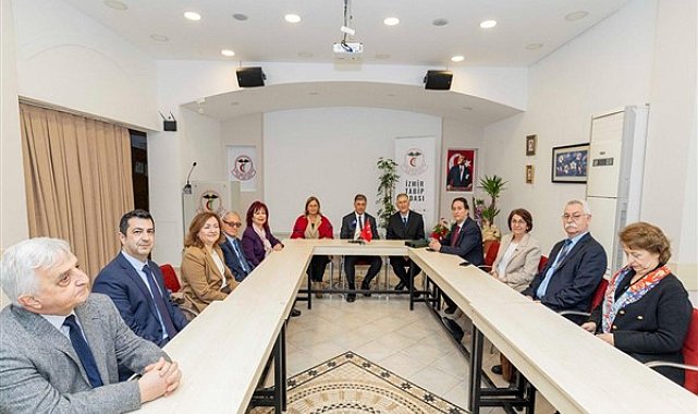 Tugay, 14 Mart Tıp Bayramı’nda İzmir Tabip Odası’nı ziyaret etti