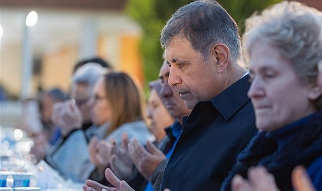 Tugay, Güzelbahçe’de iftar programına katıldı