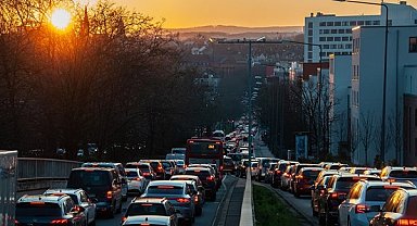 TÜİK- Şubat ayında 121 bin 791 adet taşıtın trafiğe kaydı yapıldı