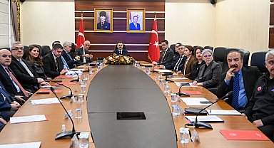 Vali Aktaş başkanlığında kadına yönelik şiddetle mücadele toplantısı gerçekleştirildi