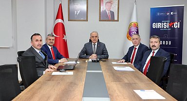 Vali Erol, KOSGEB’in İş Geliştirme Desteği Değerlendirme Toplantısı'na katıldı