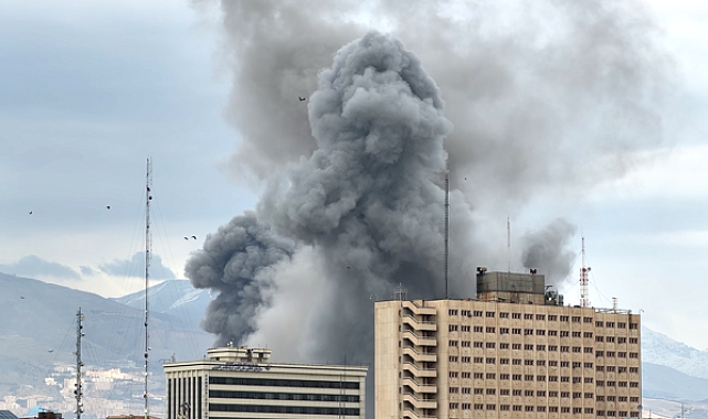 Wang Yi İran, Umman ve Fransa dışişleri bakanlarıyla görüştü