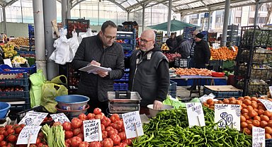 Yalova Belediyesi’nden pazar yerlerinde denetim