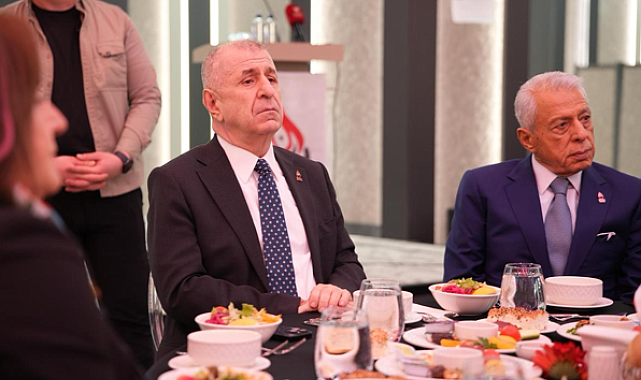Zafer Partisi Genel Başkanı Özdağ, Adana'da iftar programına katıldı