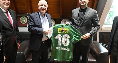 Zafer Partisi Genel Başkanı Özdağ'dan Bursaspor Kulübüne ziyaret