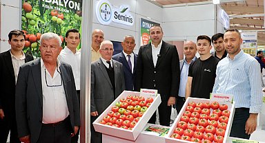 5. Kaş Kınık Tarım Fuarı ziyaretçilere kapılarını açtı