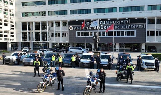 Antalya’da toplu taşıma araçlarına denetim