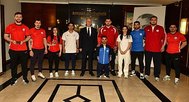 ASKİ Spor’un şampiyon sporcularından Yavaş’a ziyaret