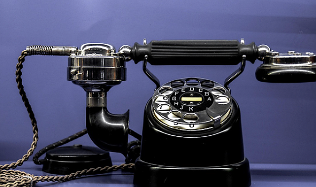 BAE Savunma İlişkilerinden Sorumlu Devlet Bakanı Al Mazrouei, Chan ile görüştü