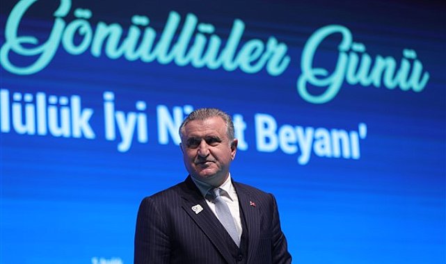 Bakan Bak: ÇİMSA ÇBK Mersin'i yürekten kutluyorum