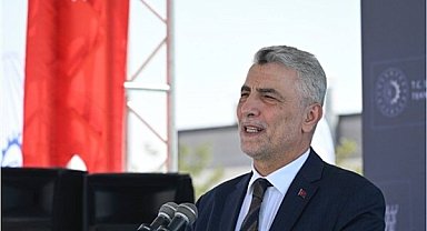 Bakan Bolat, Ağrı Valisi Bozkurt ile bir araya geldi