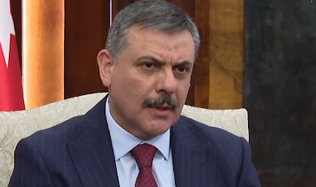 Bakan Çiftçi Eğitim Dairesi’ni ziyaret etti