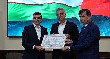 Bakan Memişoğlu, Özbekistan’da Buhara Tıp Merkezi’ni ziyaret etti