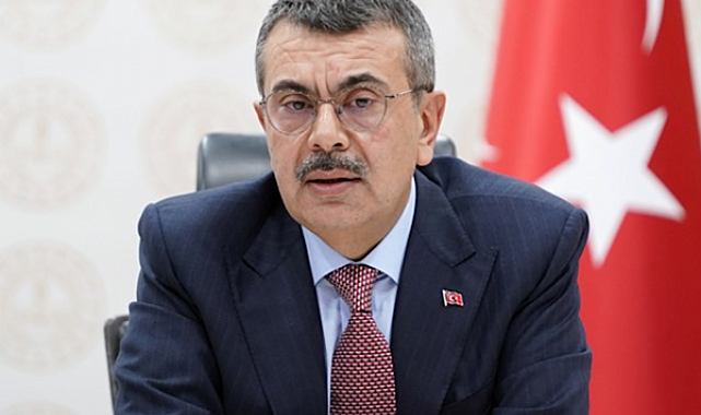 Bakan Tekin, Milli Eğitim Akademisi’nin ilk dersine katıldı