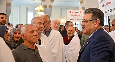 Başkan Genç, hacı adayları uğurlama programına katıldı