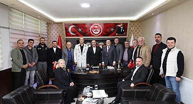 Başkan Gökçe esnaf ve vatandaşlarla bir araya geldi