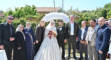 Başkan Karabatı, Karacabey’de vatandaşlarla bir araya geliyor