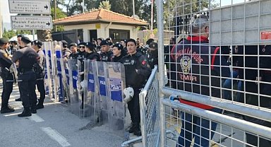 Başkan Tugay: Dava lehimize sonuçlanacak, hak yerini bulacak