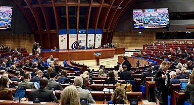 Başkan Ünlüce, Avrupa Konseyi Yerel ve Bölgesel Yönetimler Kongresi’ne katıldı
