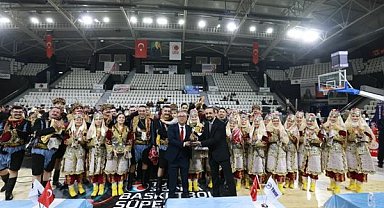  Belediyespor'dan üç kategoride birincilik