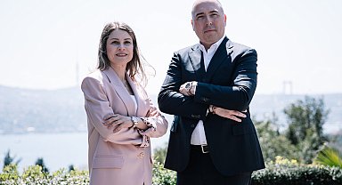 Bernhard H. Mayer yeni saat koleksiyonu Interra‘yı tanıttı 